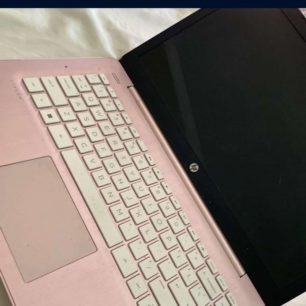 HP laptop everything works as it should charger including